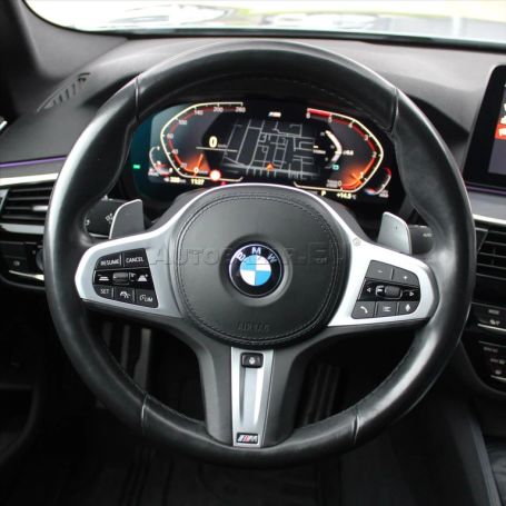 BMW 520d xDrive 140 kW image number 8