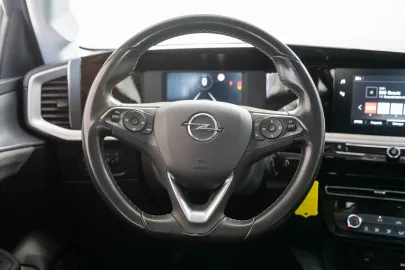 Car image 31