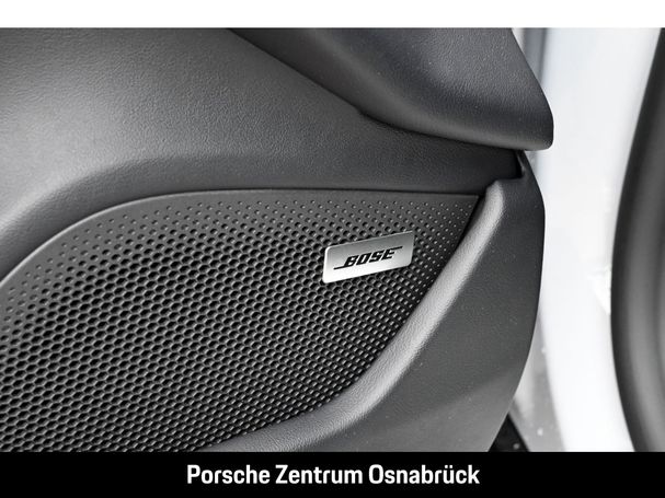 Porsche Taycan 320 kW image number 31