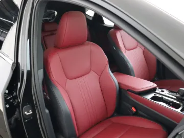 Car image 45