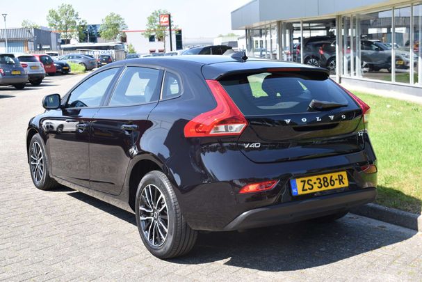 Volvo V40 T2 90 kW image number 9