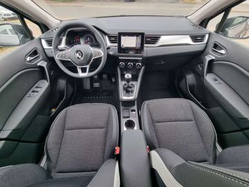 Car image 15