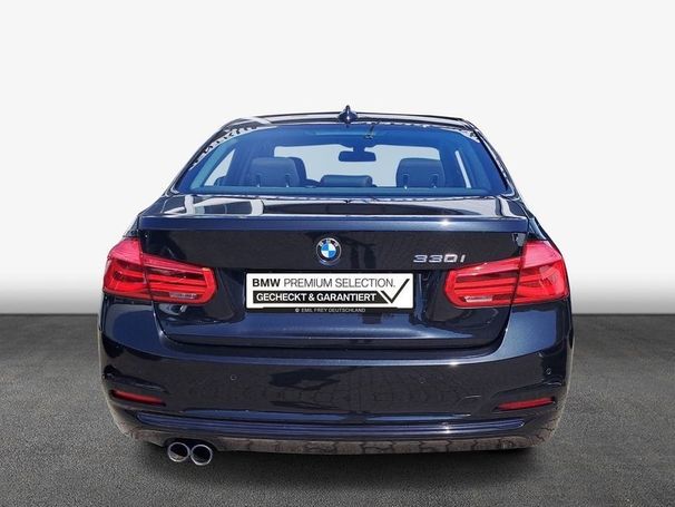 BMW 330i Sport Line 185 kW image number 4