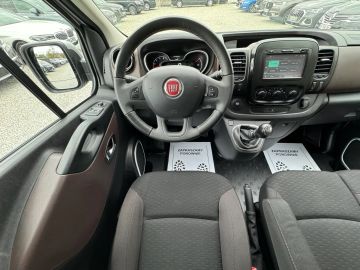 Car image 33