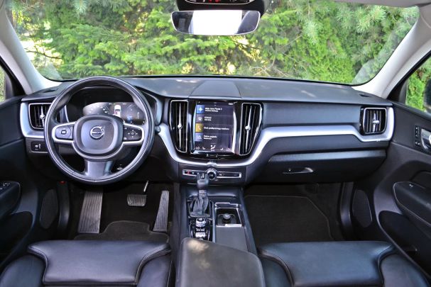 Volvo XC60 140 kW image number 10