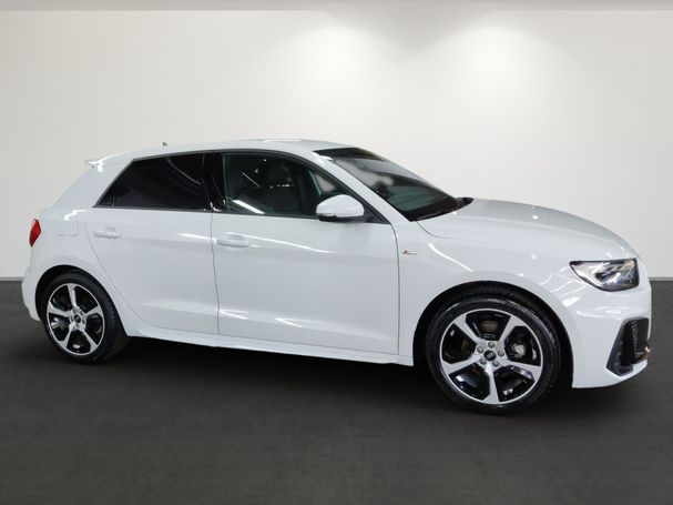 Audi A1 35 TFSI S-line Sportback 110 kW image number 4