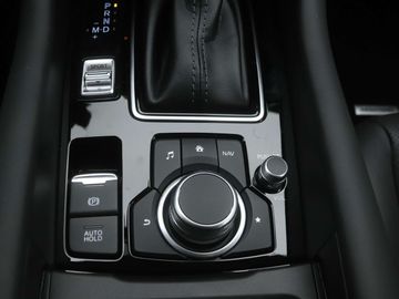 Car image 38