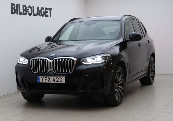 BMW X3 xDrive30e 216 kW image number 1