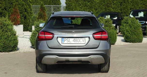 Mercedes-Benz GLA 200 d 7G-DCT 100 kW image number 6