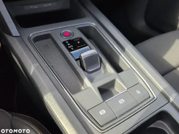 Car image 40
