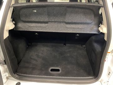Car image 34