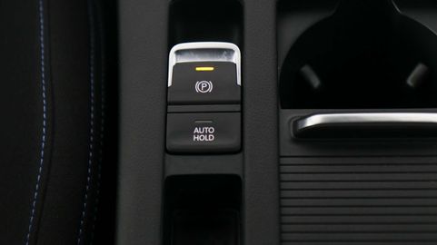 Car image 37