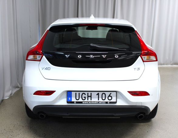 Volvo V40 T3 113 kW image number 8