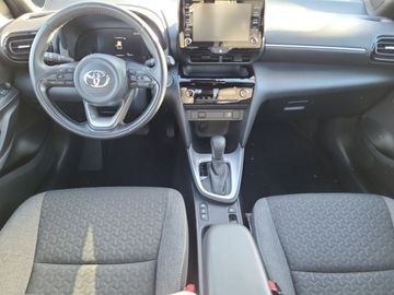 Car image 11