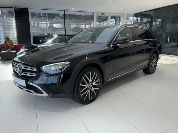 Mercedes-Benz E 220 d T All-Terrain Avantgarde 143 kW image number 2