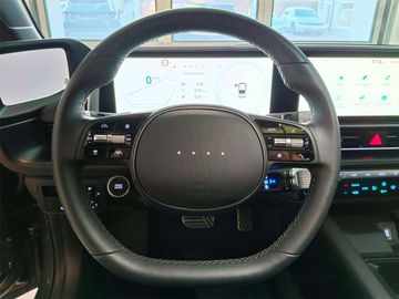 Car image 26