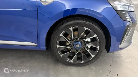 Car image 20