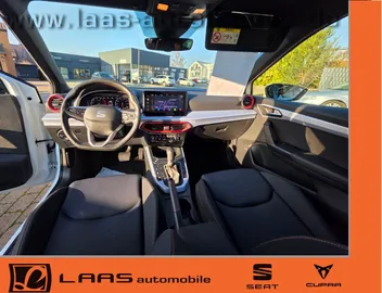 Car image 8