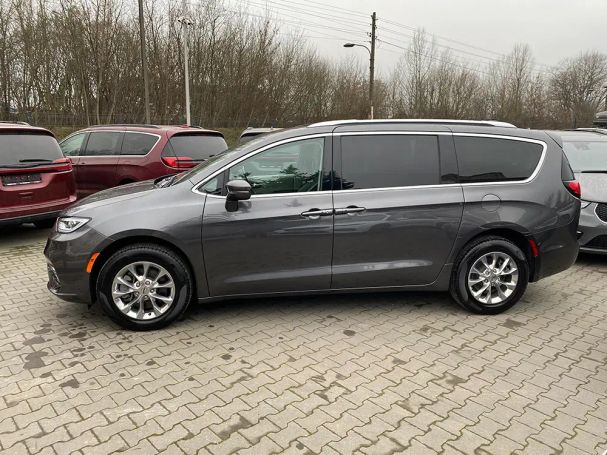 Chrysler Pacifica 208 kW image number 3