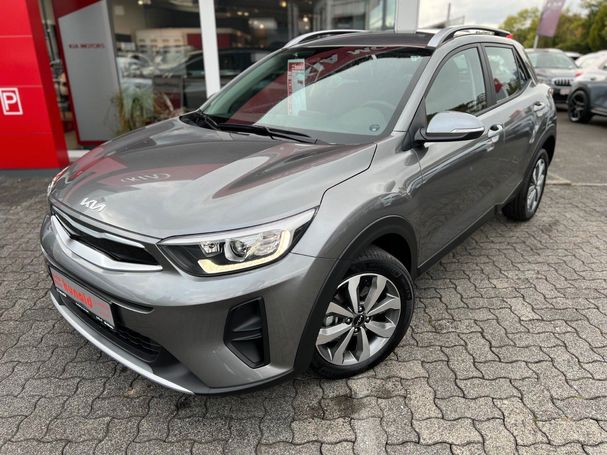 Kia Stonic 1.0 T-GDi 100 Vision 74 kW image number 2