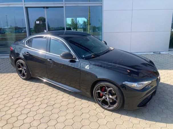 Alfa Romeo Giulia 2.0 Veloce Ti 206 kW image number 3