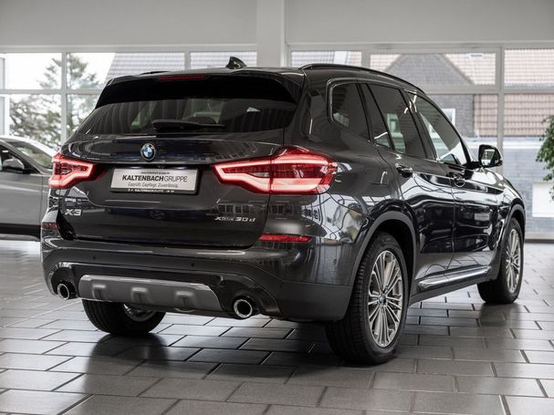 BMW X3 xDrive 210 kW image number 3