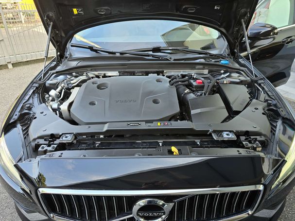 Volvo V60 B4 145 kW image number 15