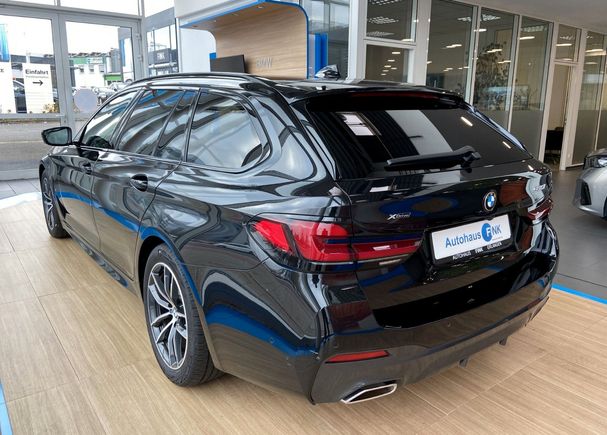 BMW 530i Touring xDrive 180 kW image number 3