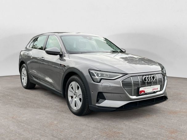 Audi e-tron 300 kW image number 2