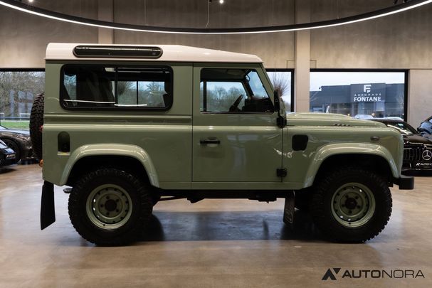 Land Rover Defender 90 Station Wagon 90 kW image number 13