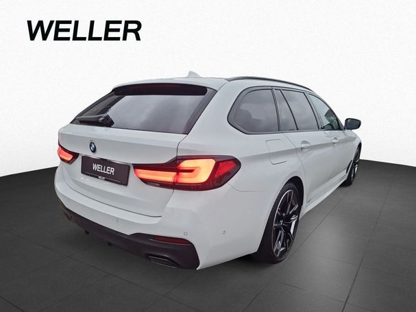 BMW 540i Touring M xDrive 245 kW image number 4