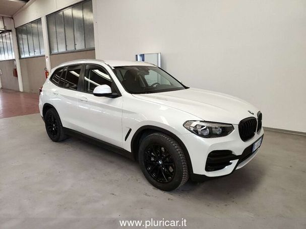 BMW X3 xDrive20d 140 kW image number 2