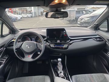 Car image 12