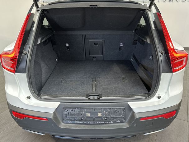 Volvo XC40 140 kW image number 6