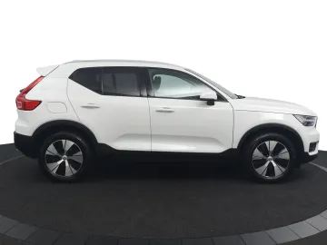 Car image 43