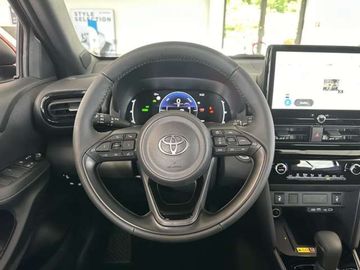 Car image 11