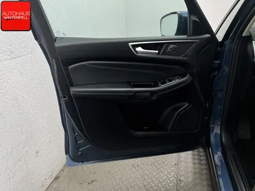Car image 36