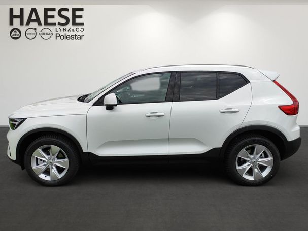 Volvo XC40 B3 Core 120 kW image number 8