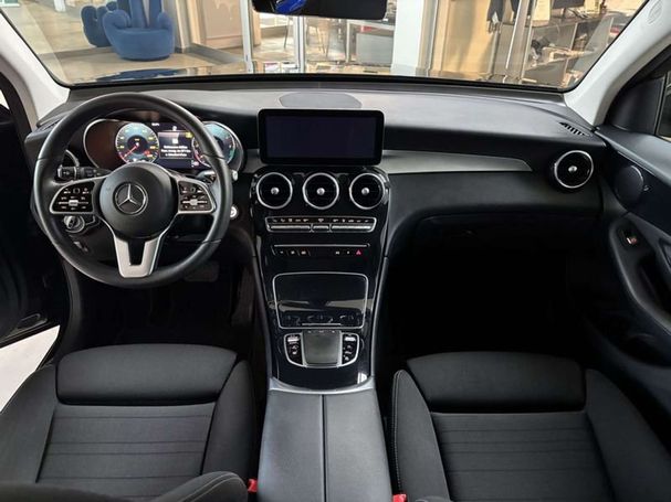 Mercedes-Benz GLC 300 de 4Matic 225 kW image number 13