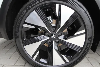 Car image 49