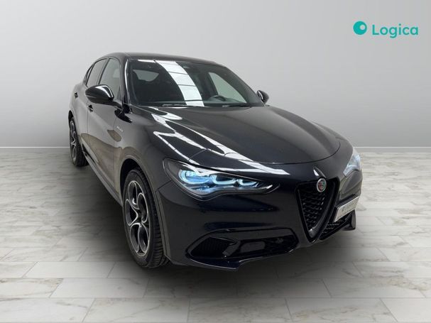 Alfa Romeo Stelvio 2.2 118 kW image number 2