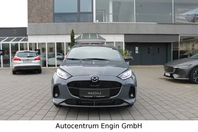 Car image 3