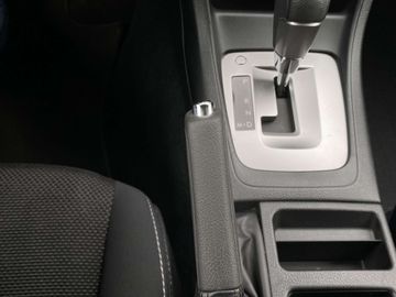 Car image 30