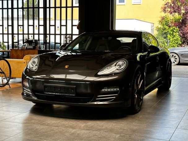 Porsche Panamera 4 220 kW image number 1