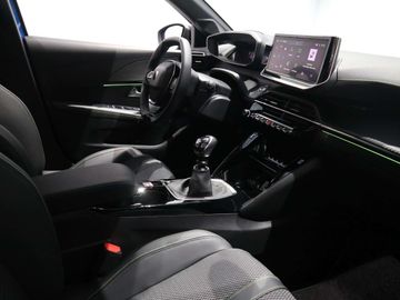 Car image 25