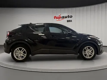 Car image 4