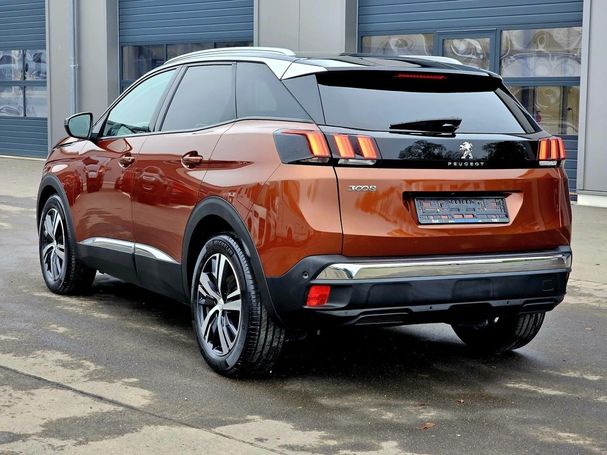 Peugeot 3008 PureTech 130 GPF Allure 96 kW image number 4