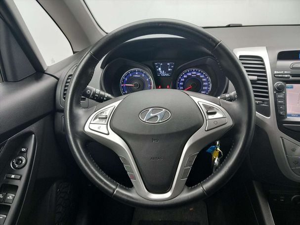 Hyundai ix20 1.4 blue 66 kW image number 13