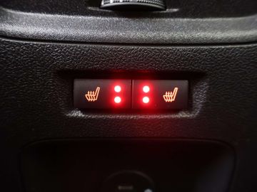 Car image 37