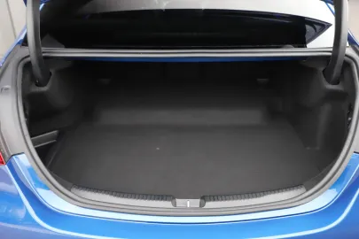 Car image 42